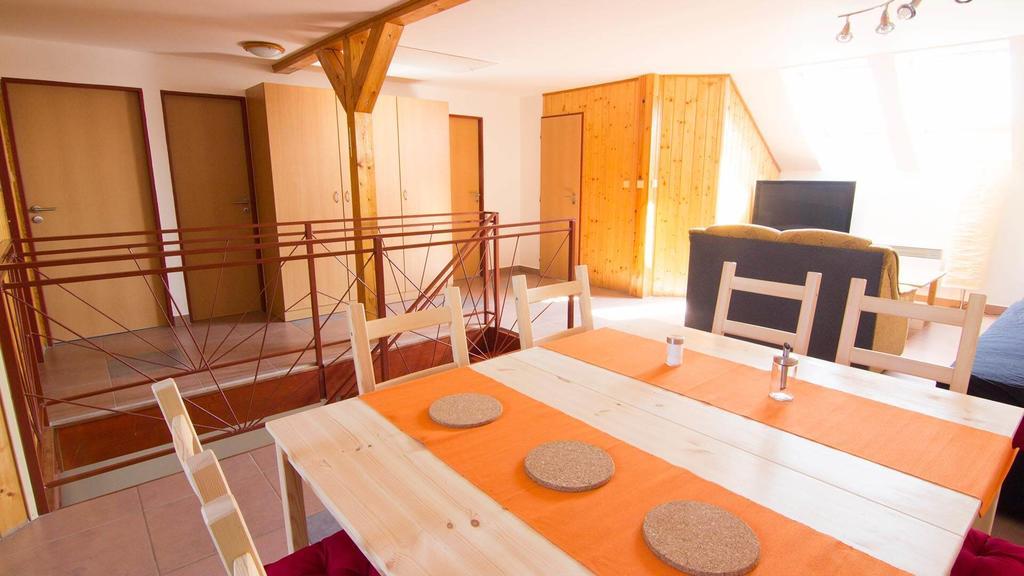 Apartman Cabernet Velké Pavlovice Zimmer foto